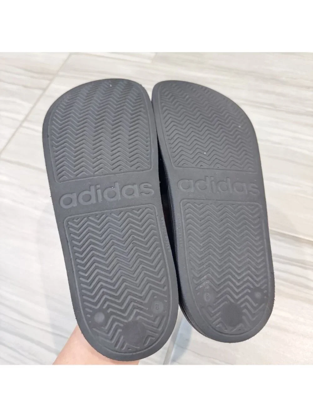 Adidas Slides‎ Size 8 Black 3 Stripes Slip On Casual Athletic Sandals Normcore